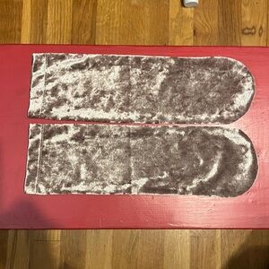 FREE: Velvety stretch velour Champagne Cream colored Socks